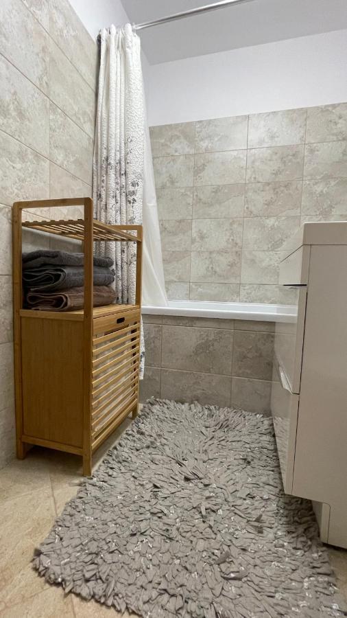 2_Traveler'S Retreat Apartment Brasov Exterior photo