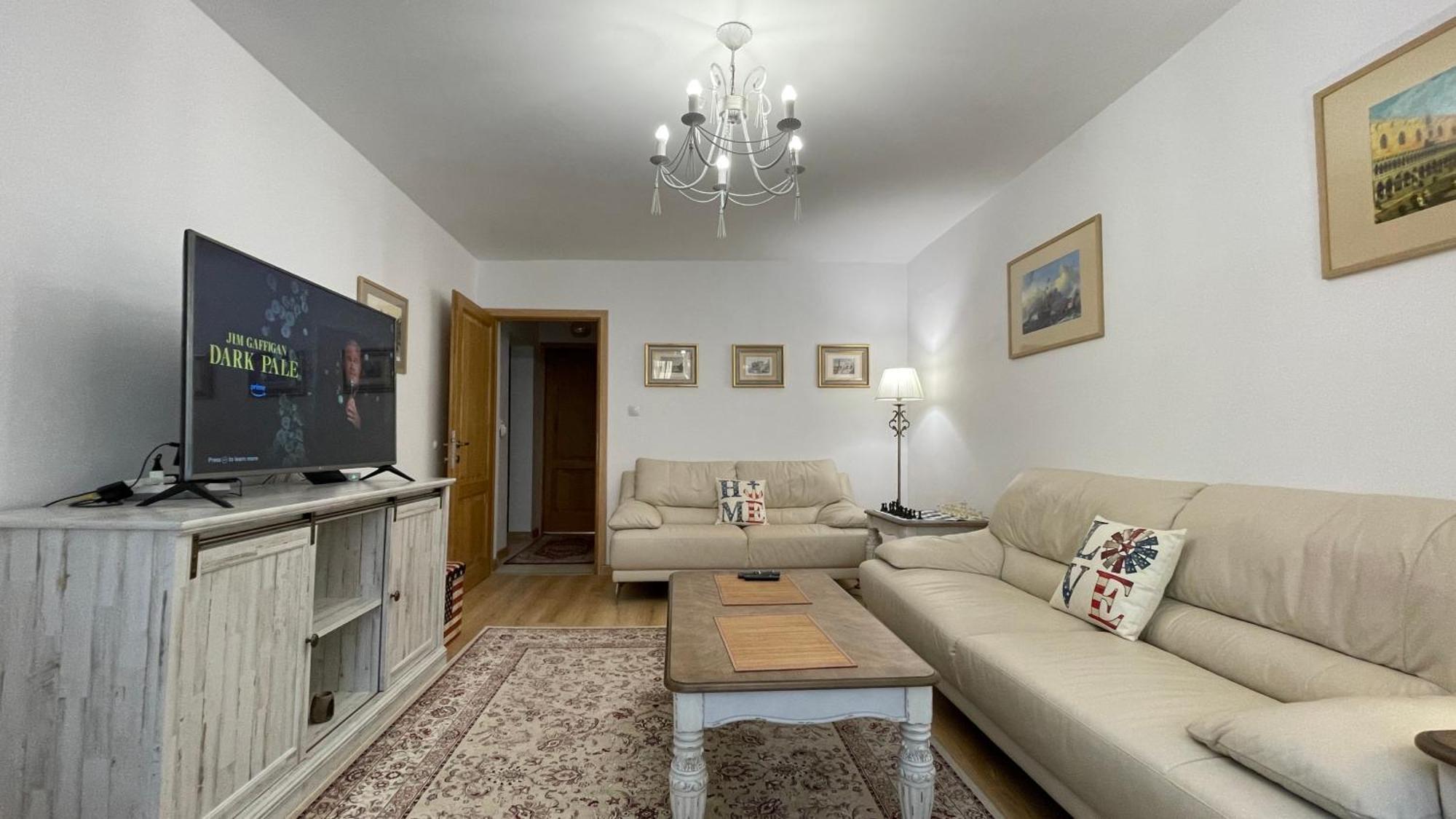 2_Traveler'S Retreat Apartment Brasov Exterior photo